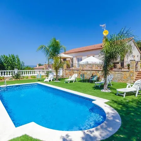 Club Villamar - Lupita Vila